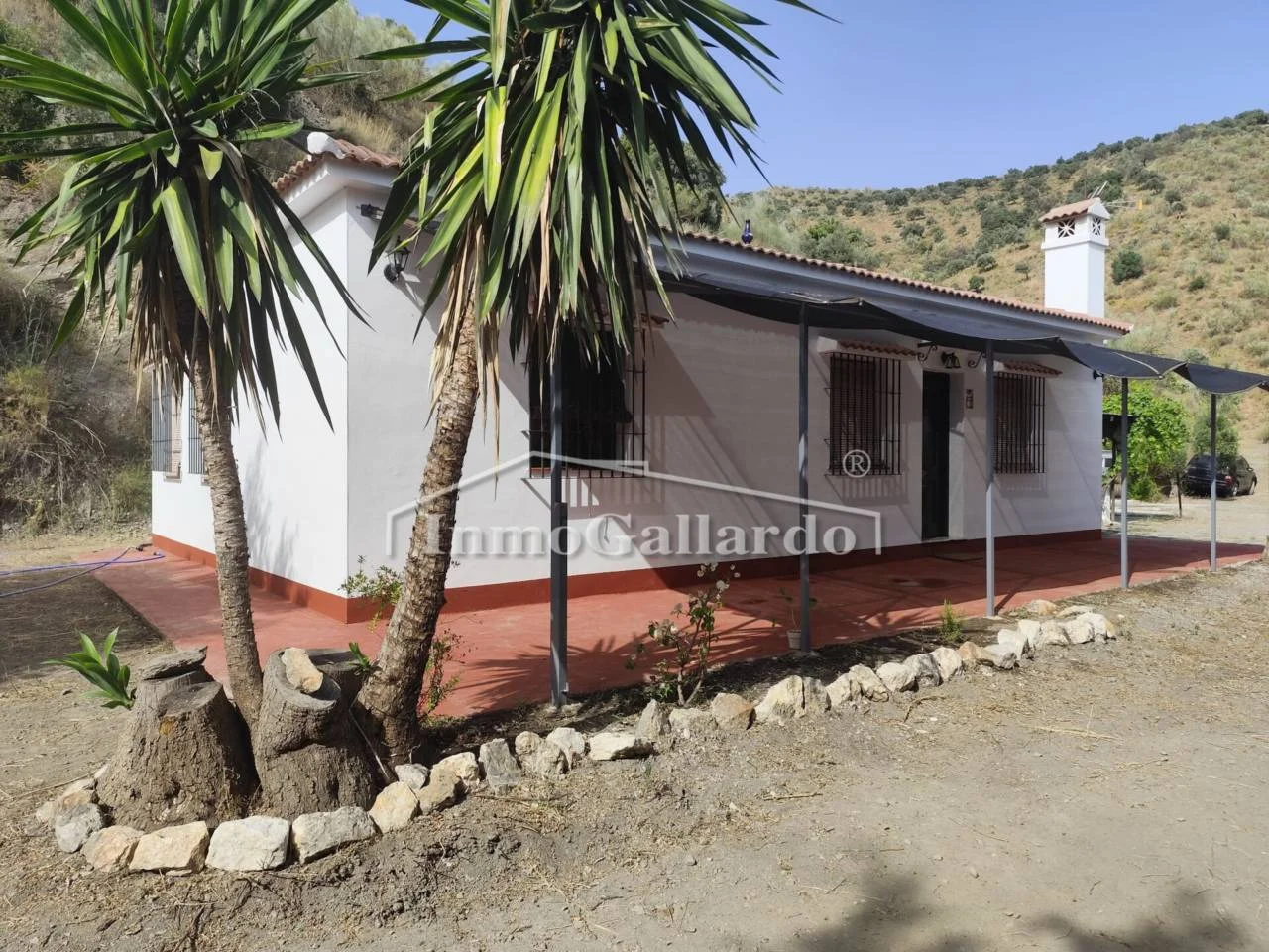 Casa rural con amplia extensión