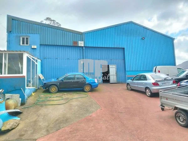 Industrial warehouse near hospital, 580 m²