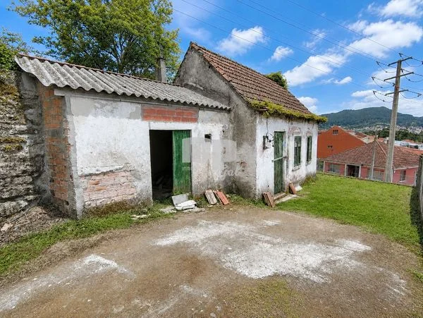 Chalet para reformar en Abelendo, parcela de 347 m²