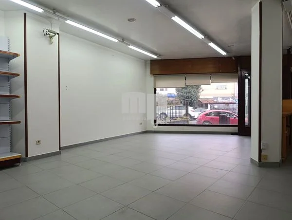 Two-floor unit with conversion potential
