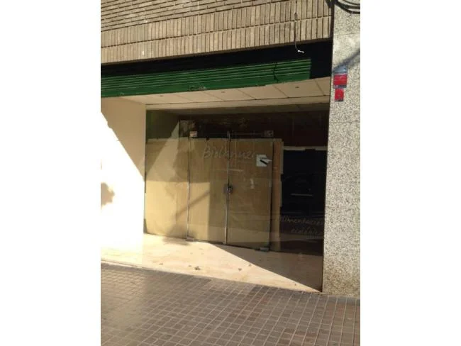 Gran local comercial en Santa Rosa