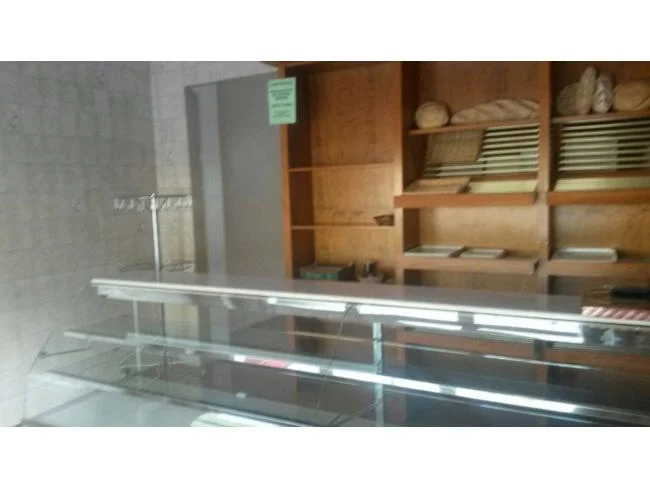 Local comercial en Santa Rosa, 150 m²