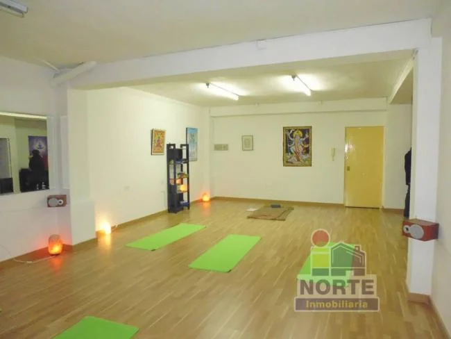 Commercial premises in Santa Rosa, 92 m²