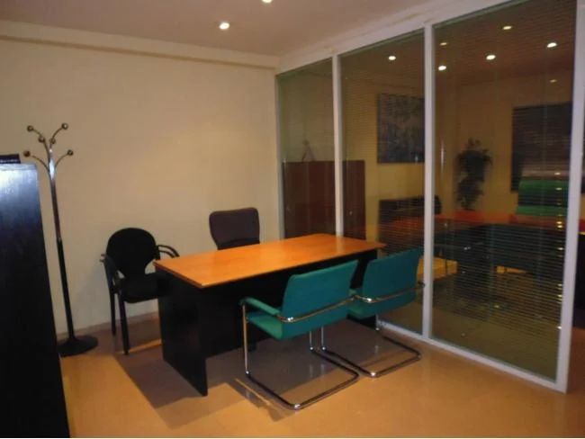 Ensanche office with 30 m²
