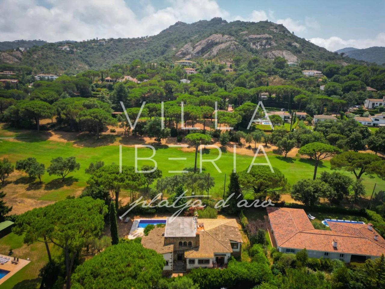 Golf Costa Brava villa, 405 m²