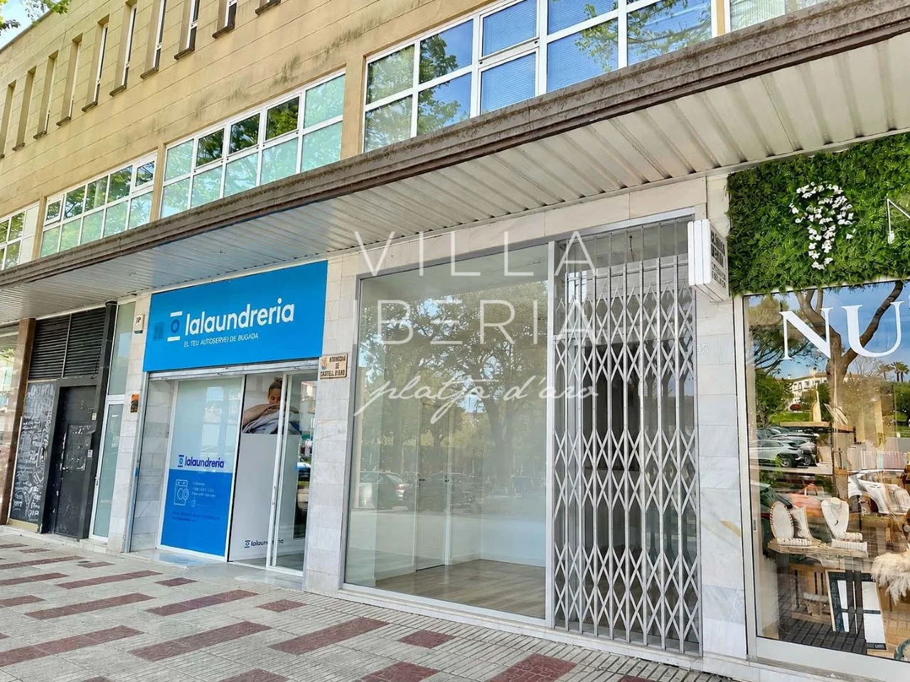 Local comercial céntrico alquilado, 122 m²
