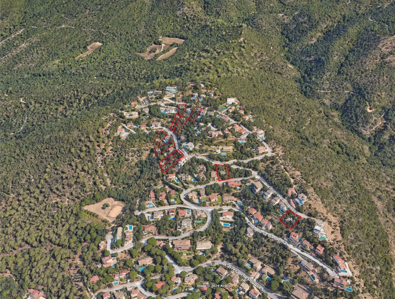 Lote de parcelas de inversión cerca de Girona
