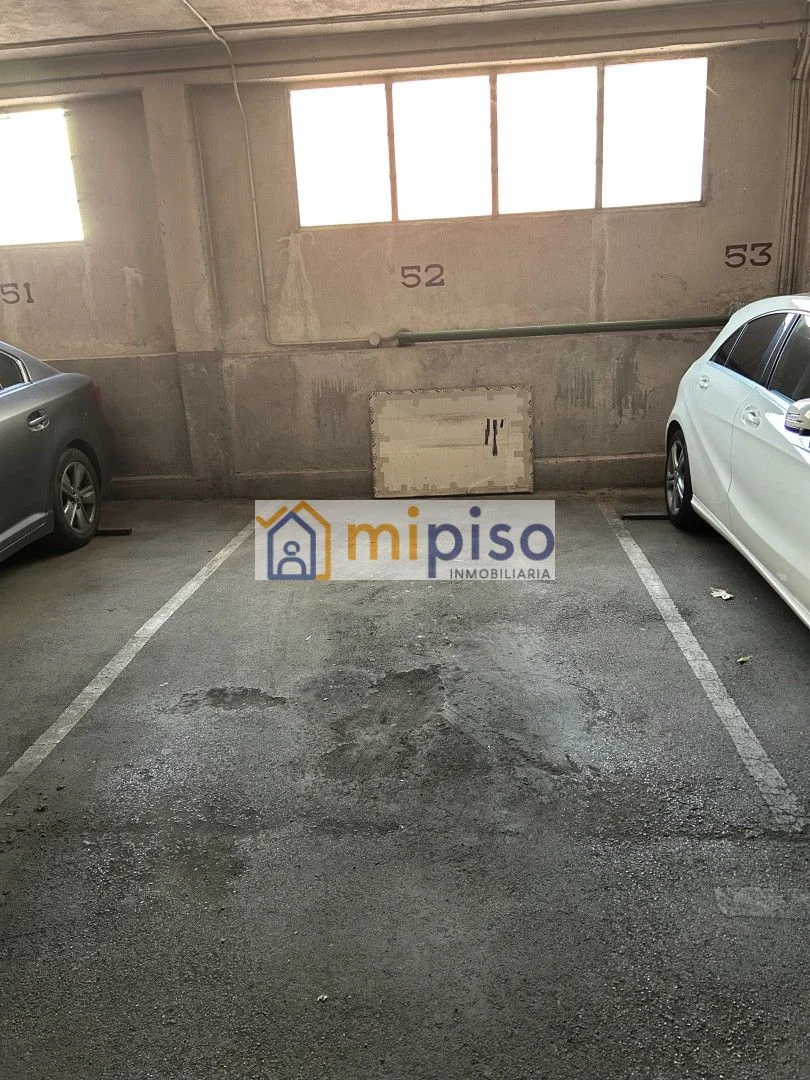 Large-car garage in Villaverde Alto