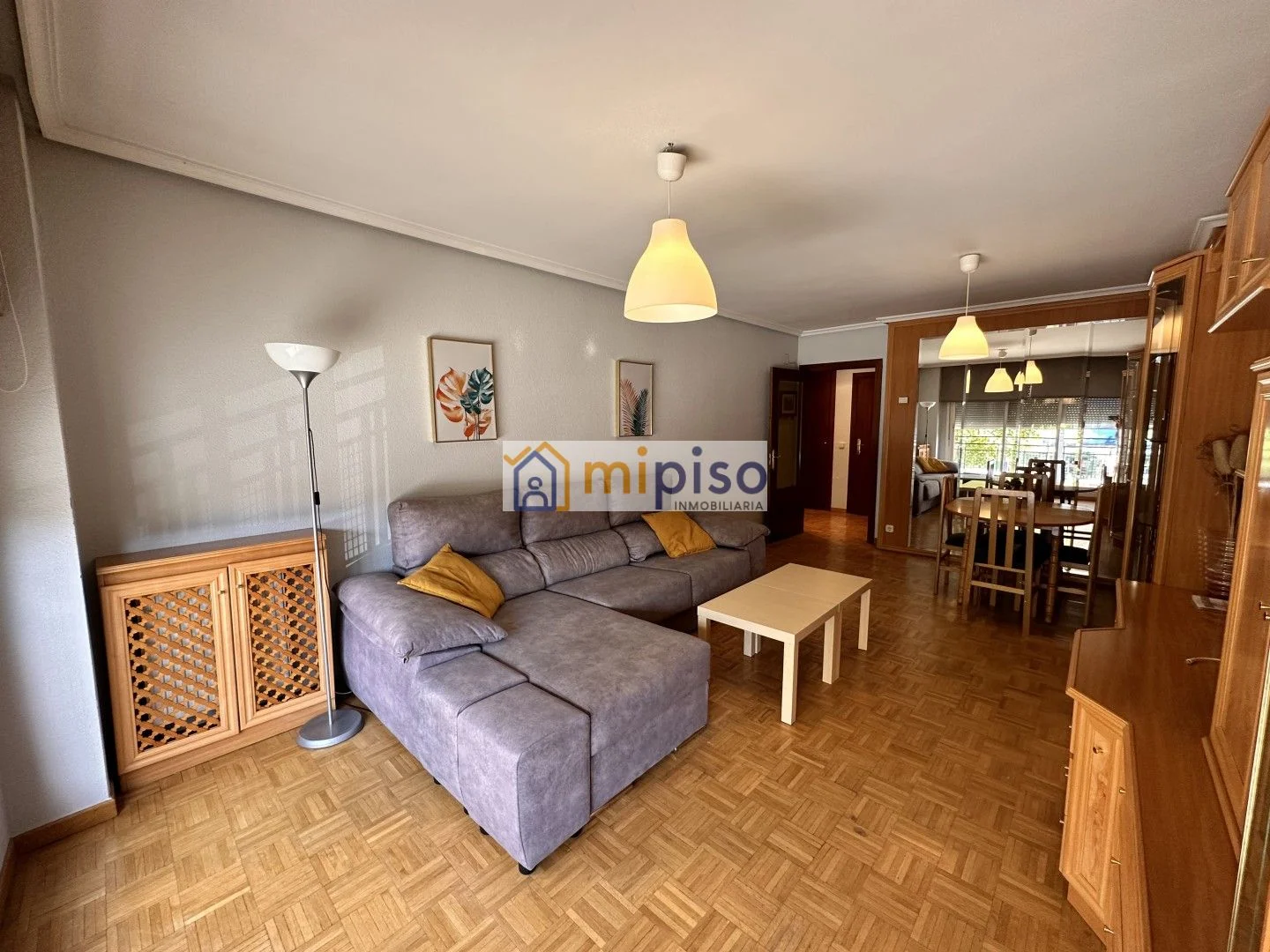 Bright four-bedroom flat in Getafe