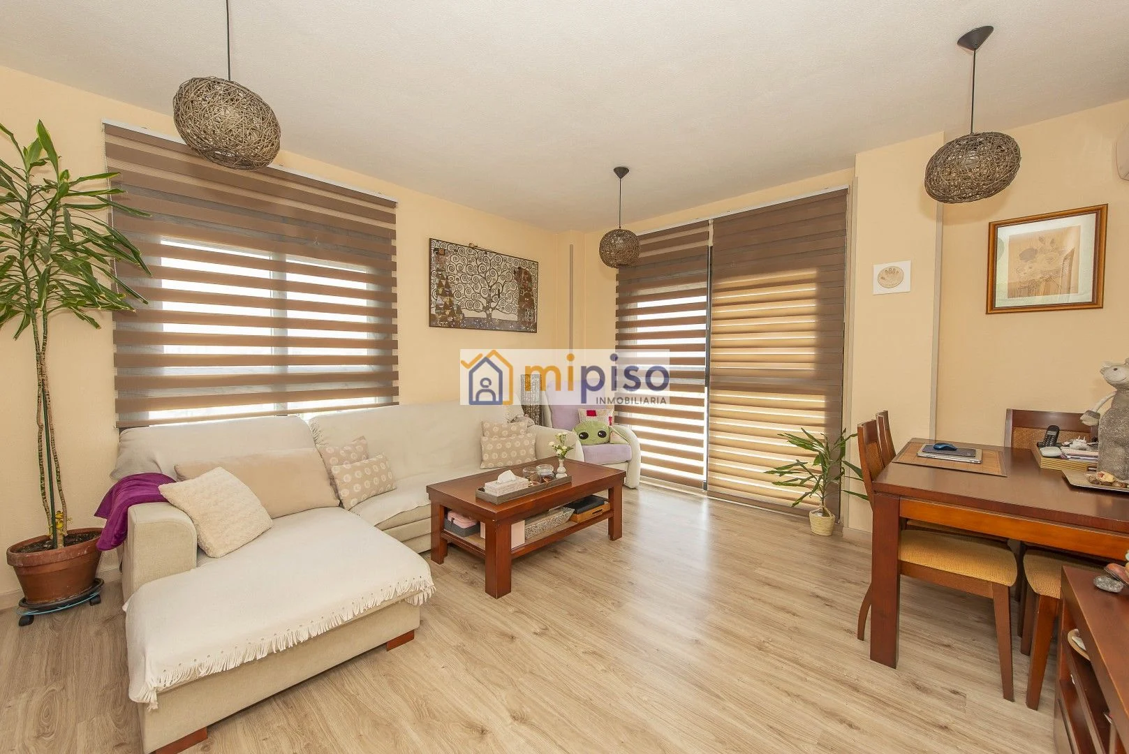 Exterior Getafe flat, three bedrooms