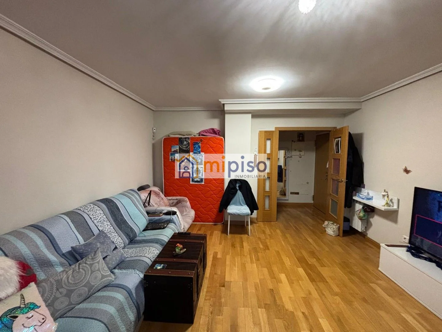 Sold Ocaña flat with three balconies