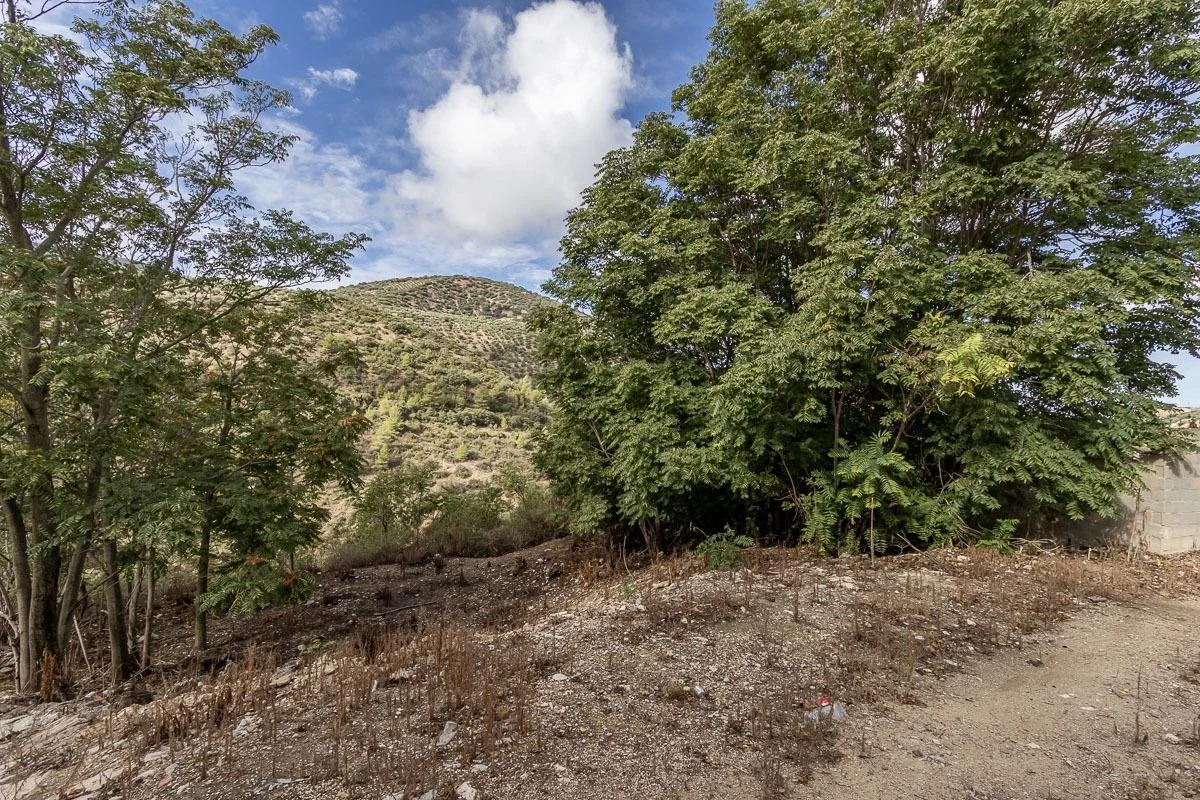 Parcela de 714 m² en Sierra Mágina