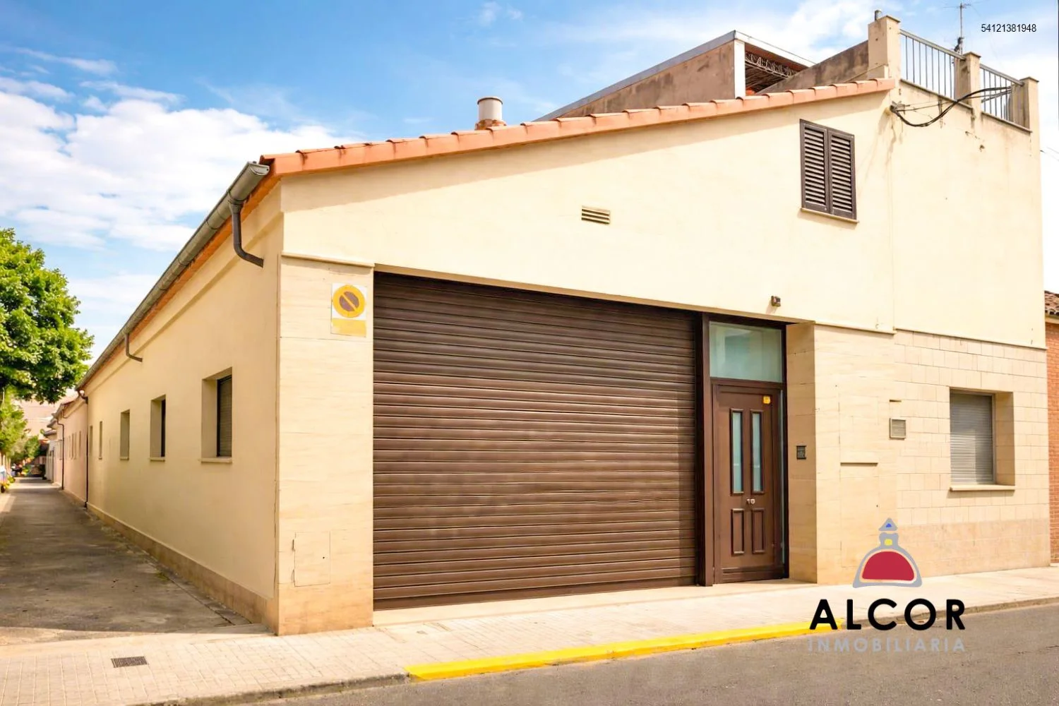 Loft céntrico en La Jana de uso flexible