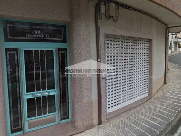 Local comercial en planta baja en Melide