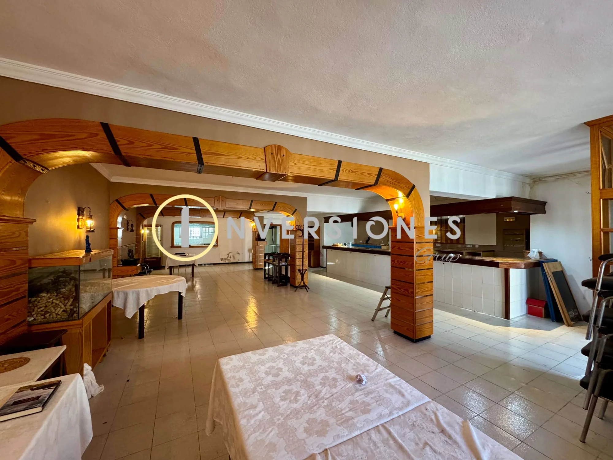 Coastal restaurant with 182 m²