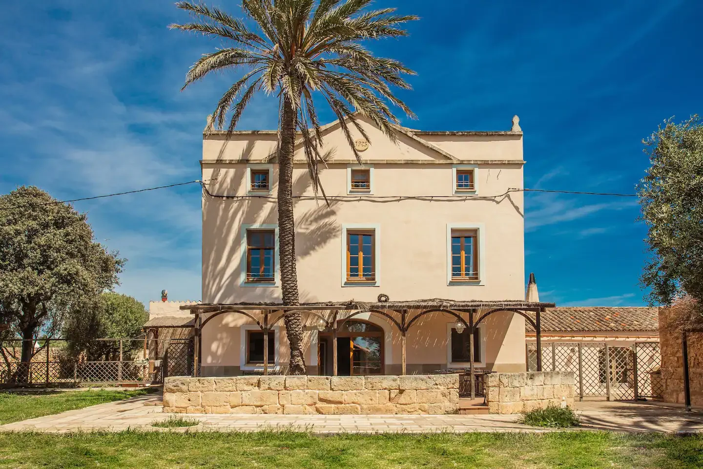 Villa con licencia turística y siete dormitorios