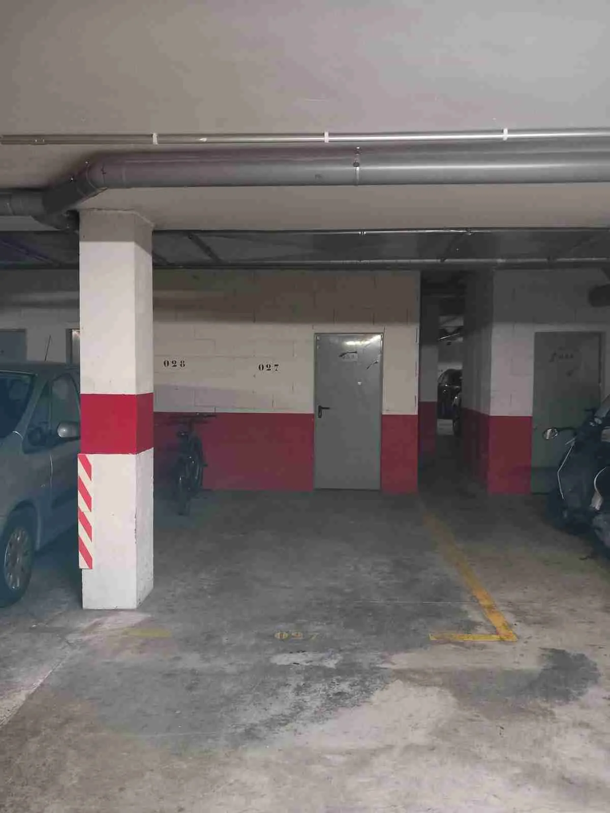 Ciutadella parking space, 10 m² basement