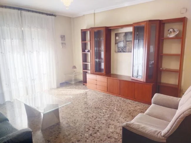 Piso en Elche orientado al sur, 3 dormitorios