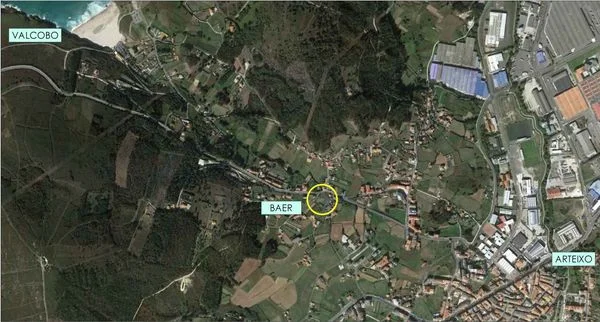 Urban plots near Arteixo and beach