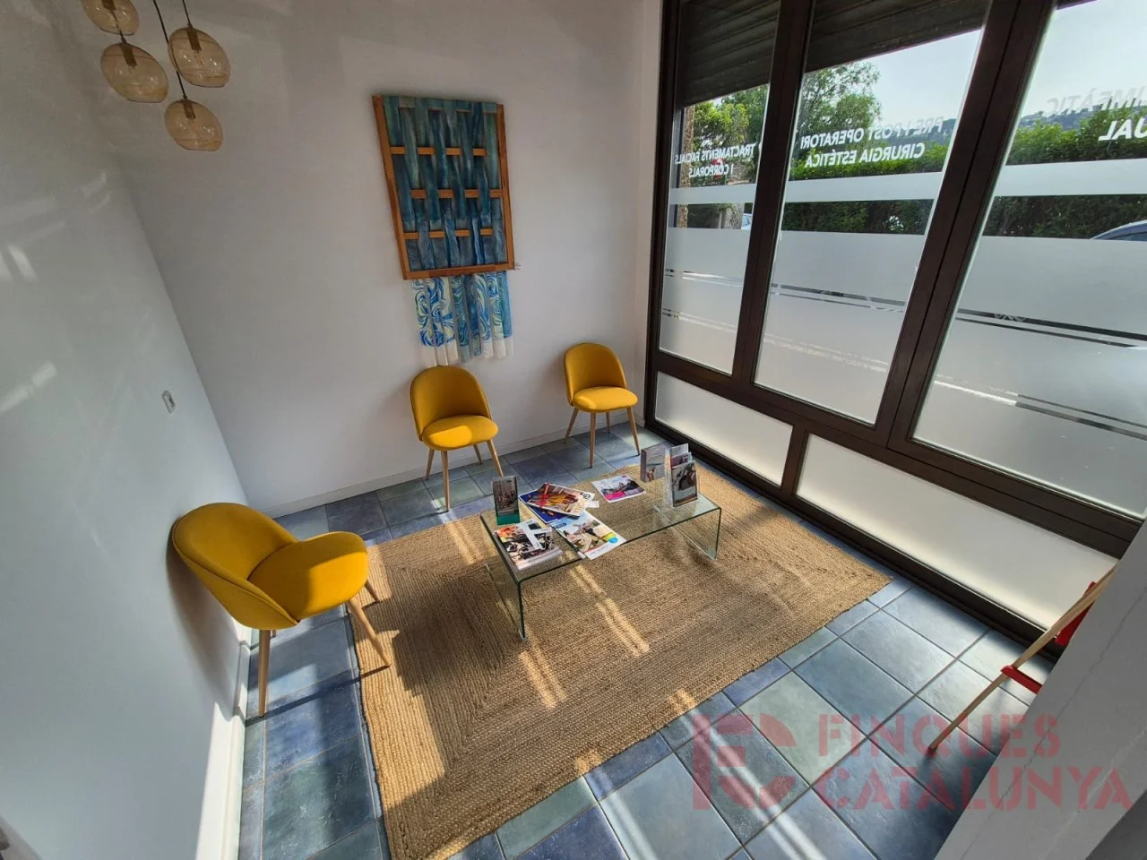 Local reformado de 110 m² en Fontajau
