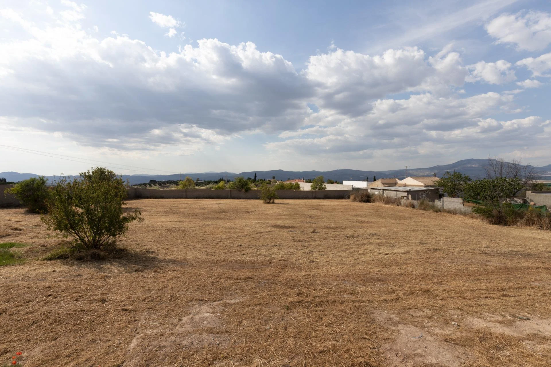 Rural plot with future housing potential