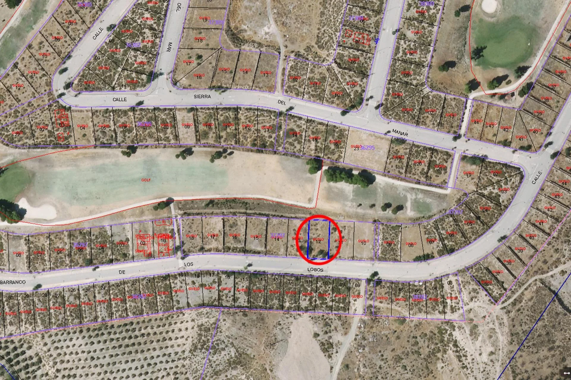Urban plot with licensed project, 502 m²