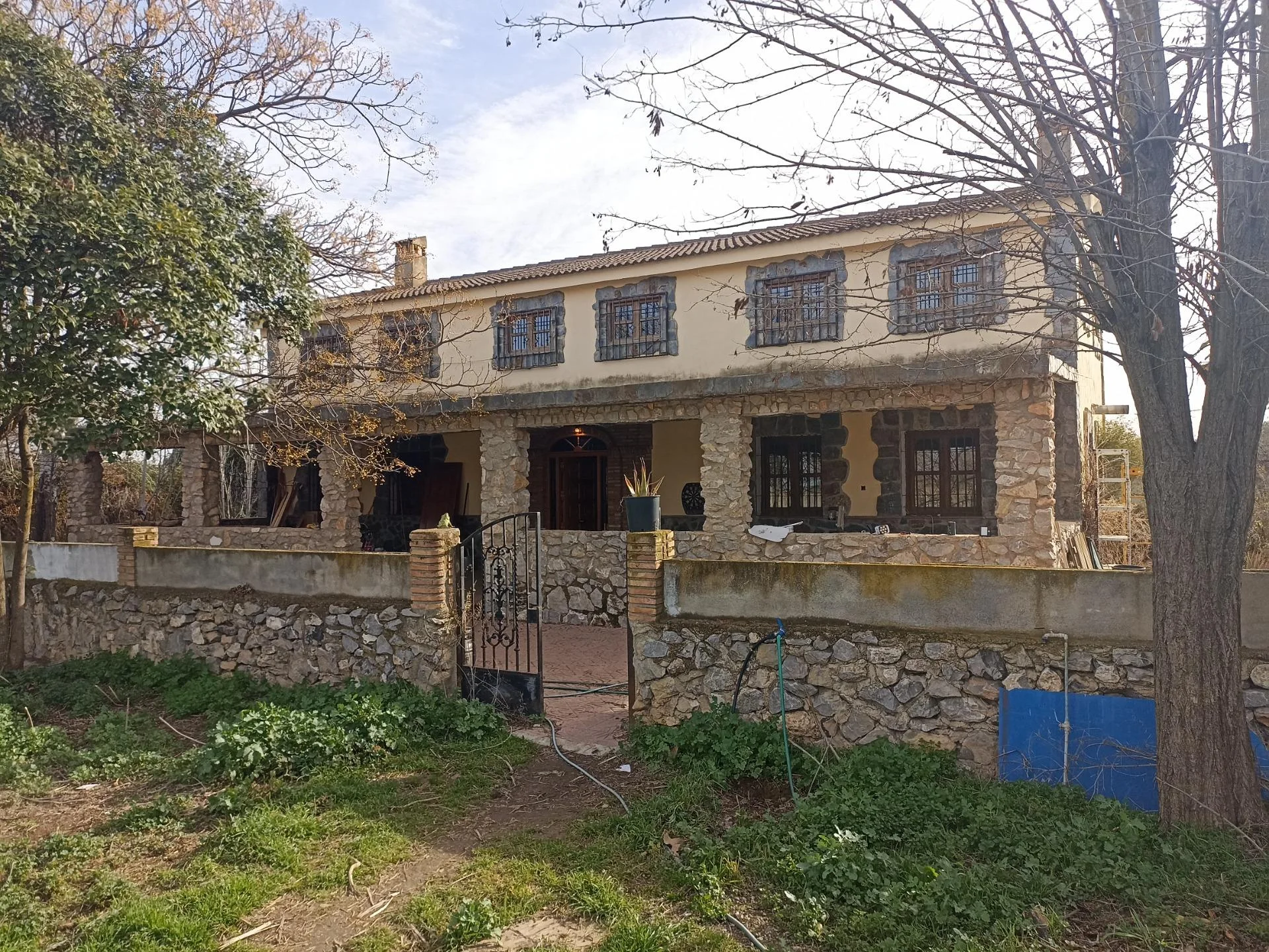 Seven-bedroom rural investment near Las Gabias