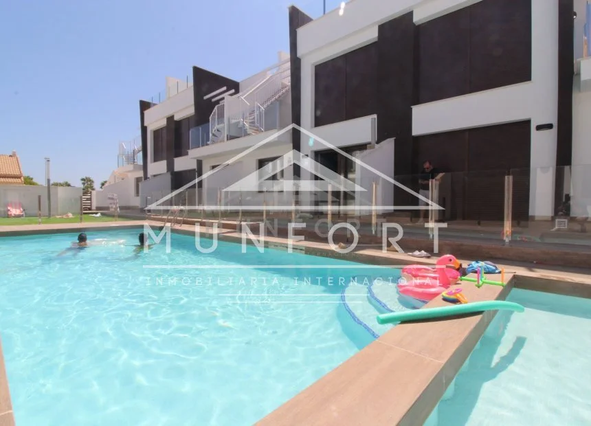 Renovated ground-floor bungalow, 2 bedrooms