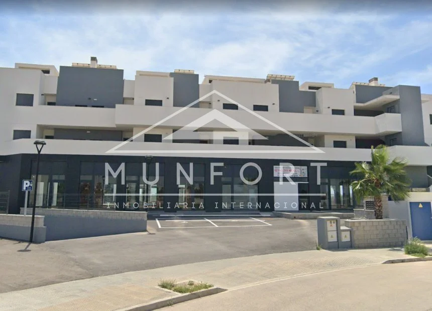 Nuevo local comercial en El Raso