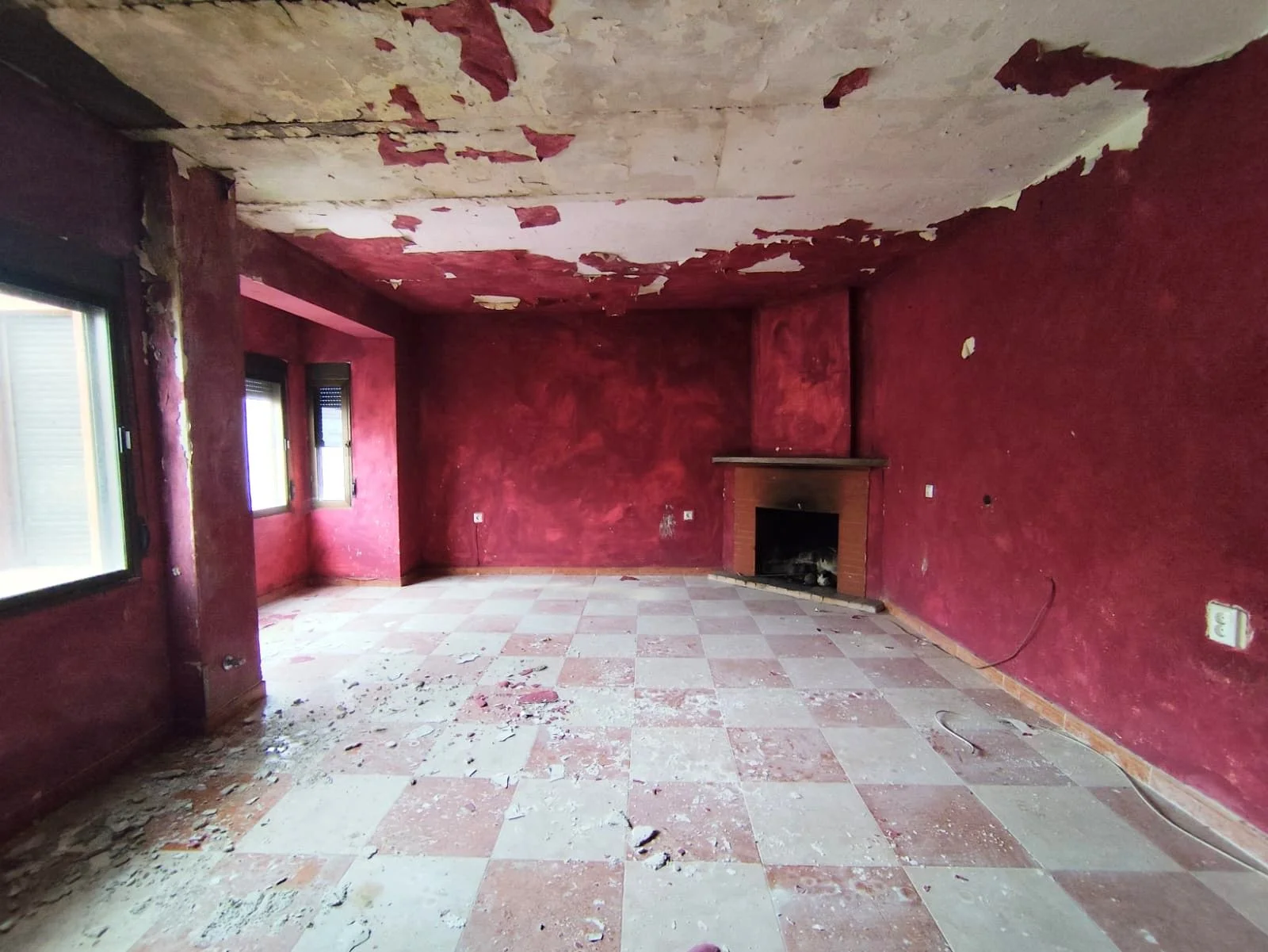 Renovation flat in Cañamero, 4 bedrooms