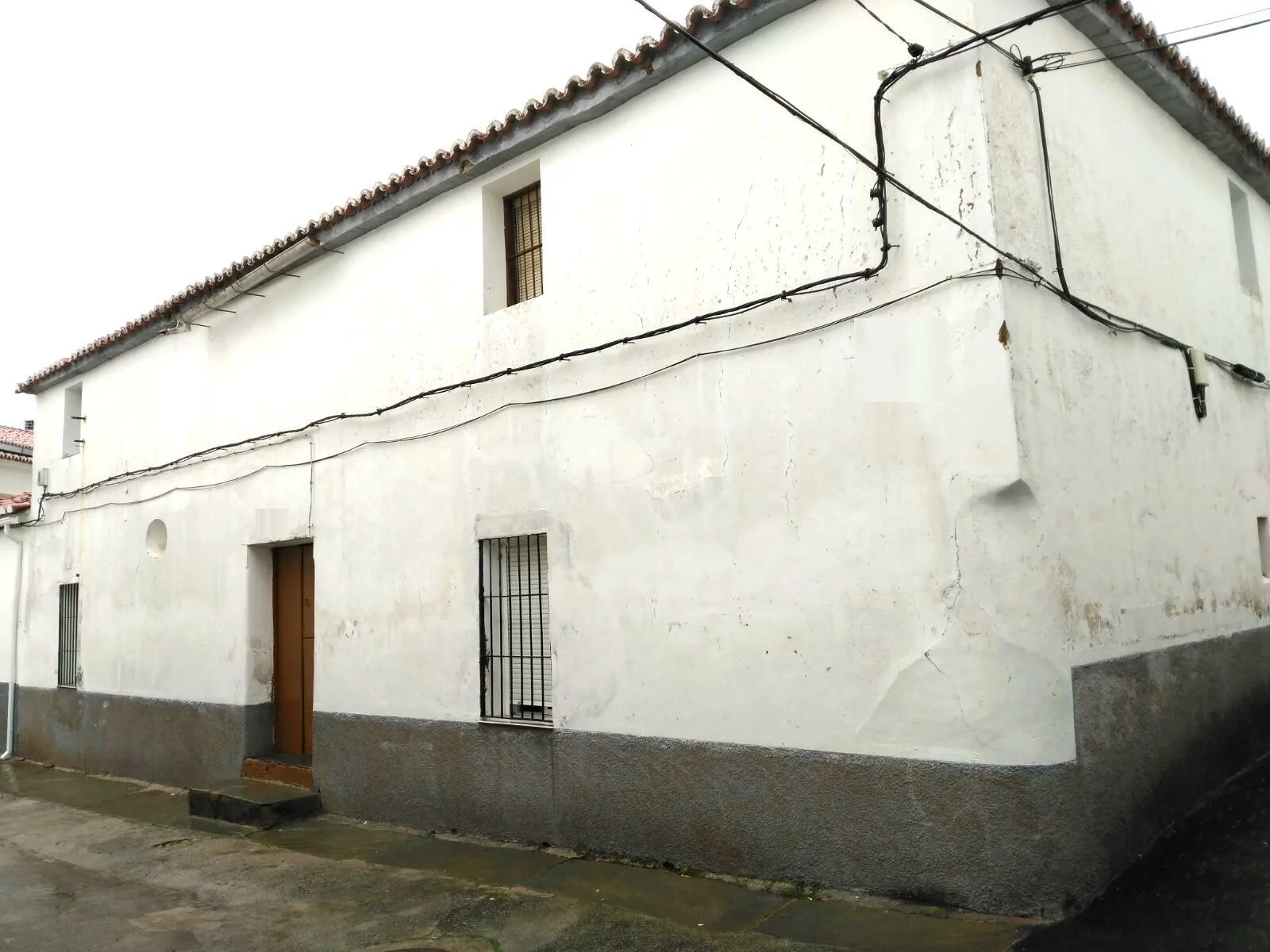 Casa de tres dormitorios cerca del centro de Monroy