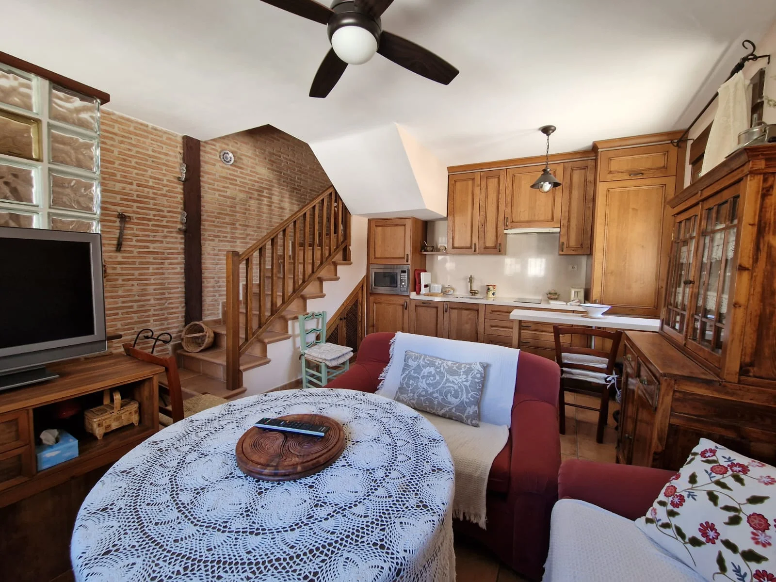 Casa para reformar en Barrado, cuatro habitaciones