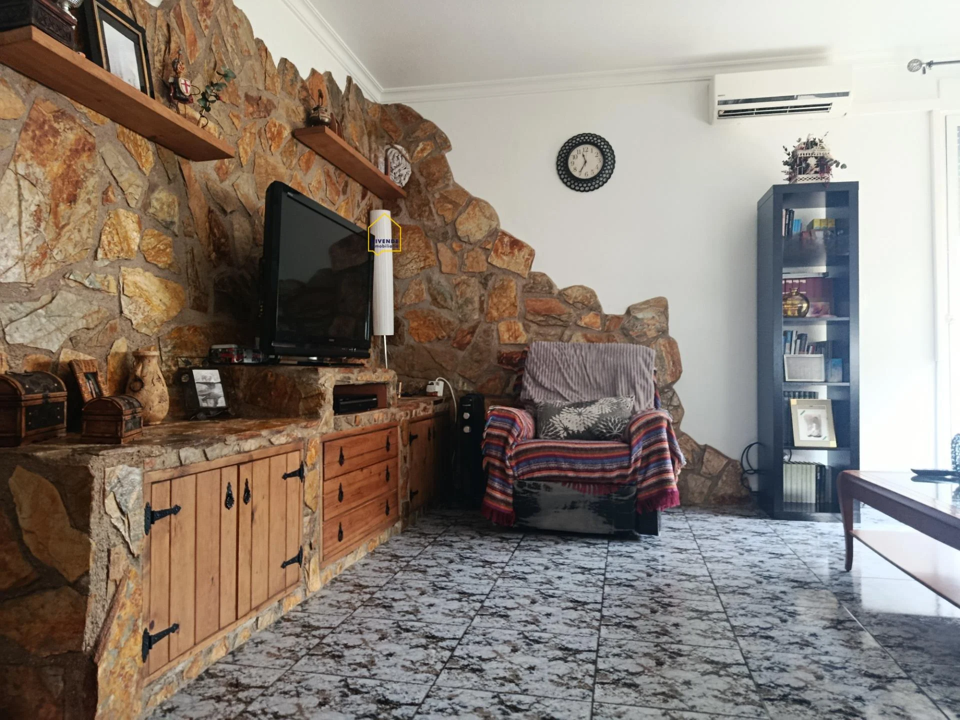 Four-bedroom house with 40m² terrace
