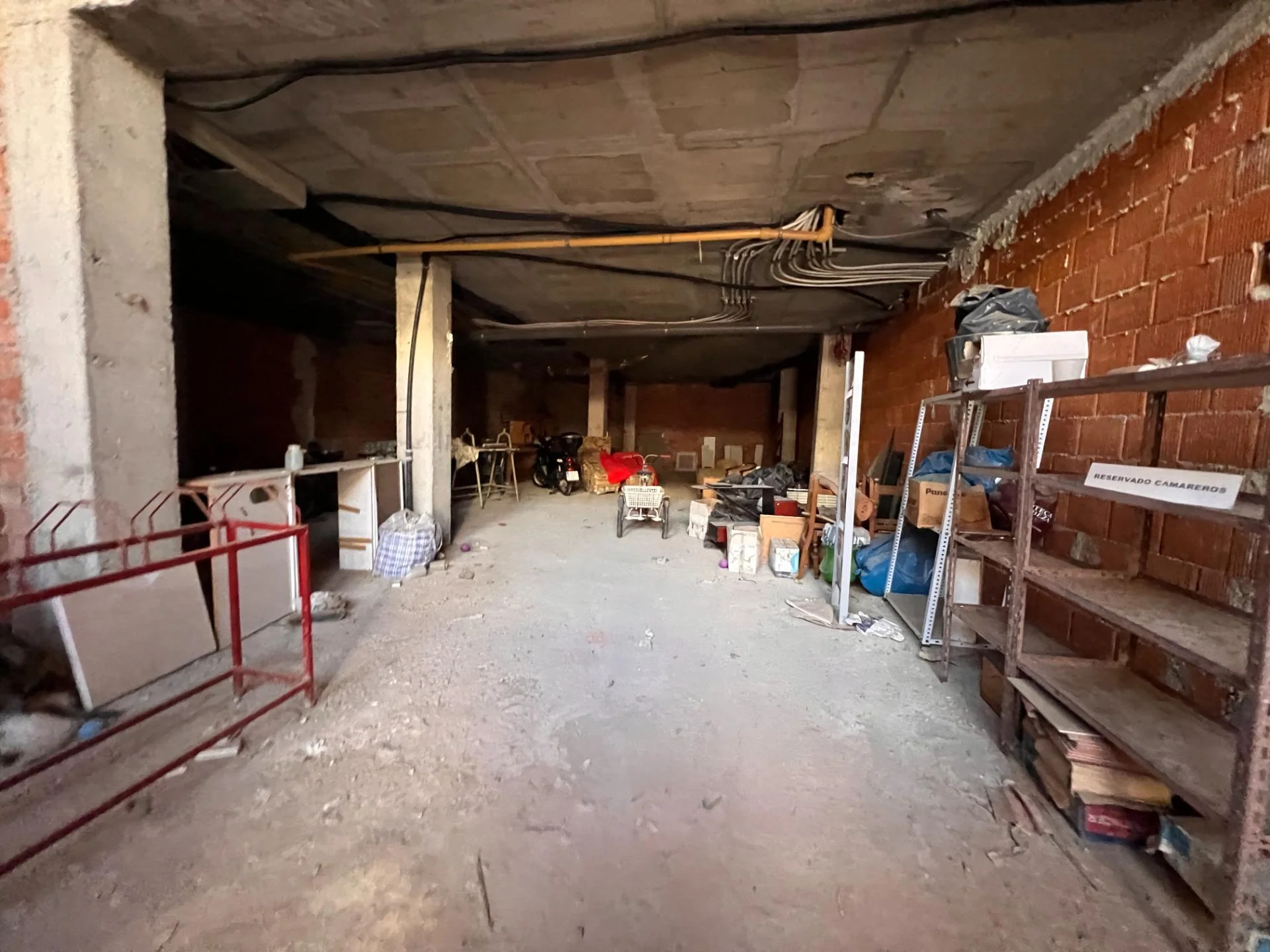 Local comercial céntrico en Águilas, 153 m²