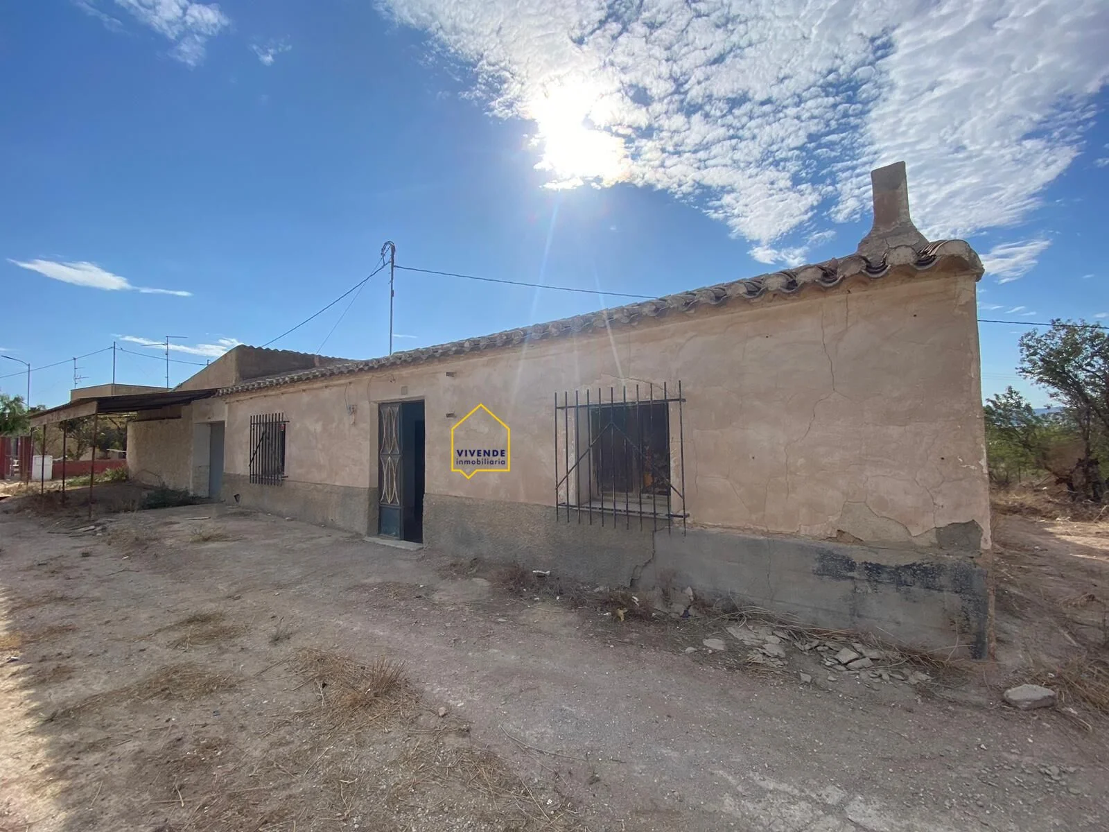 Casa rural en Lorca con parcela de 6.700 m²
