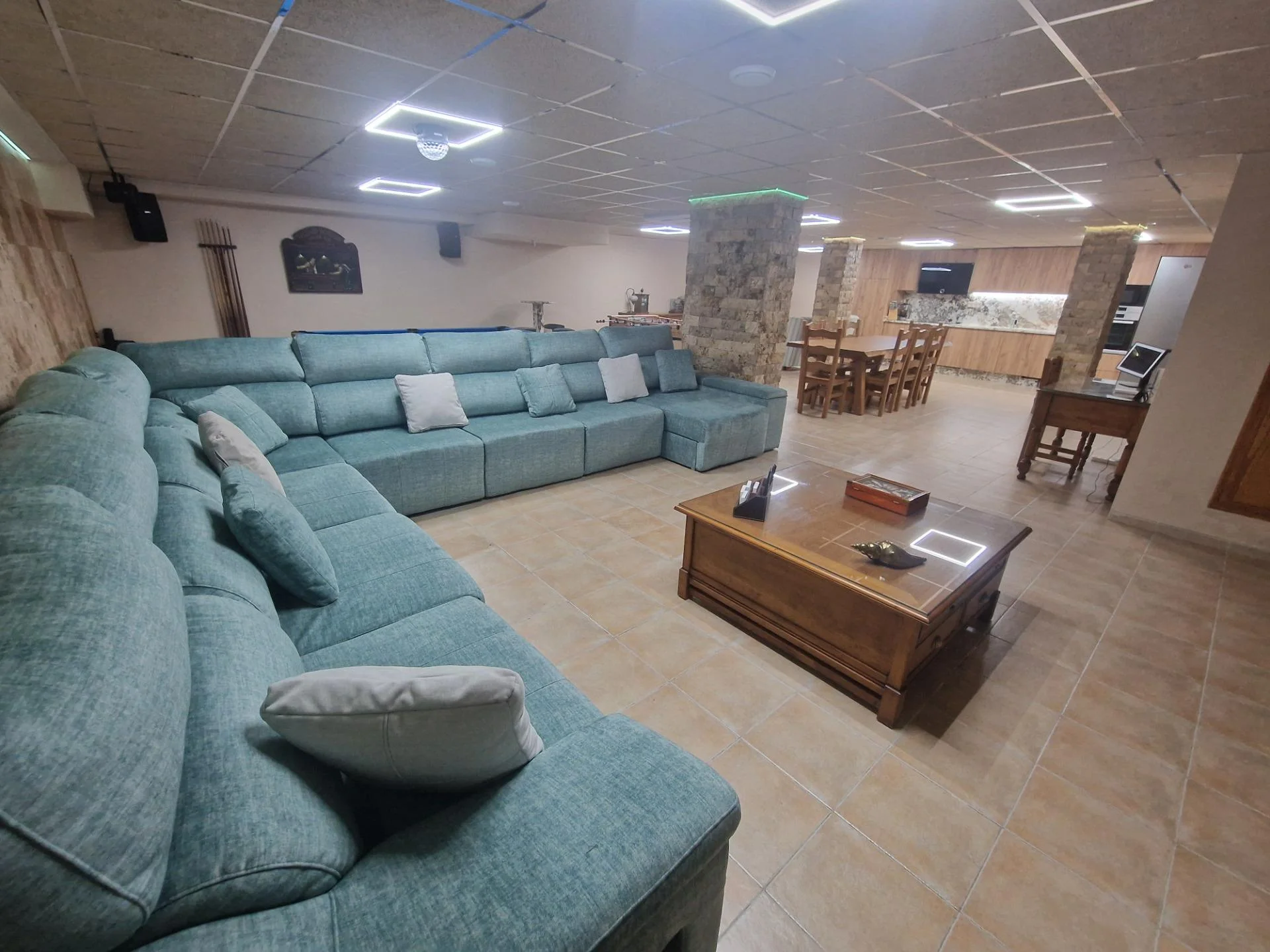 Two-storey Águilas home, 200 m²