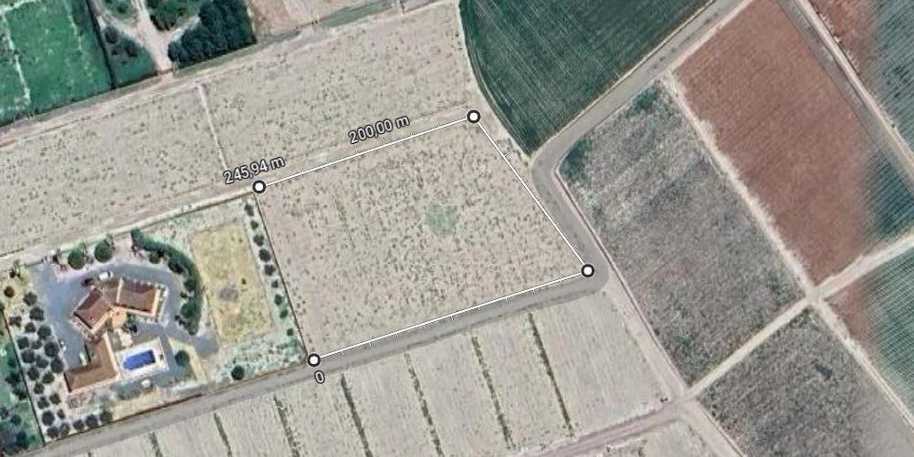 Developable Cazalla plot, 7,000 m²
