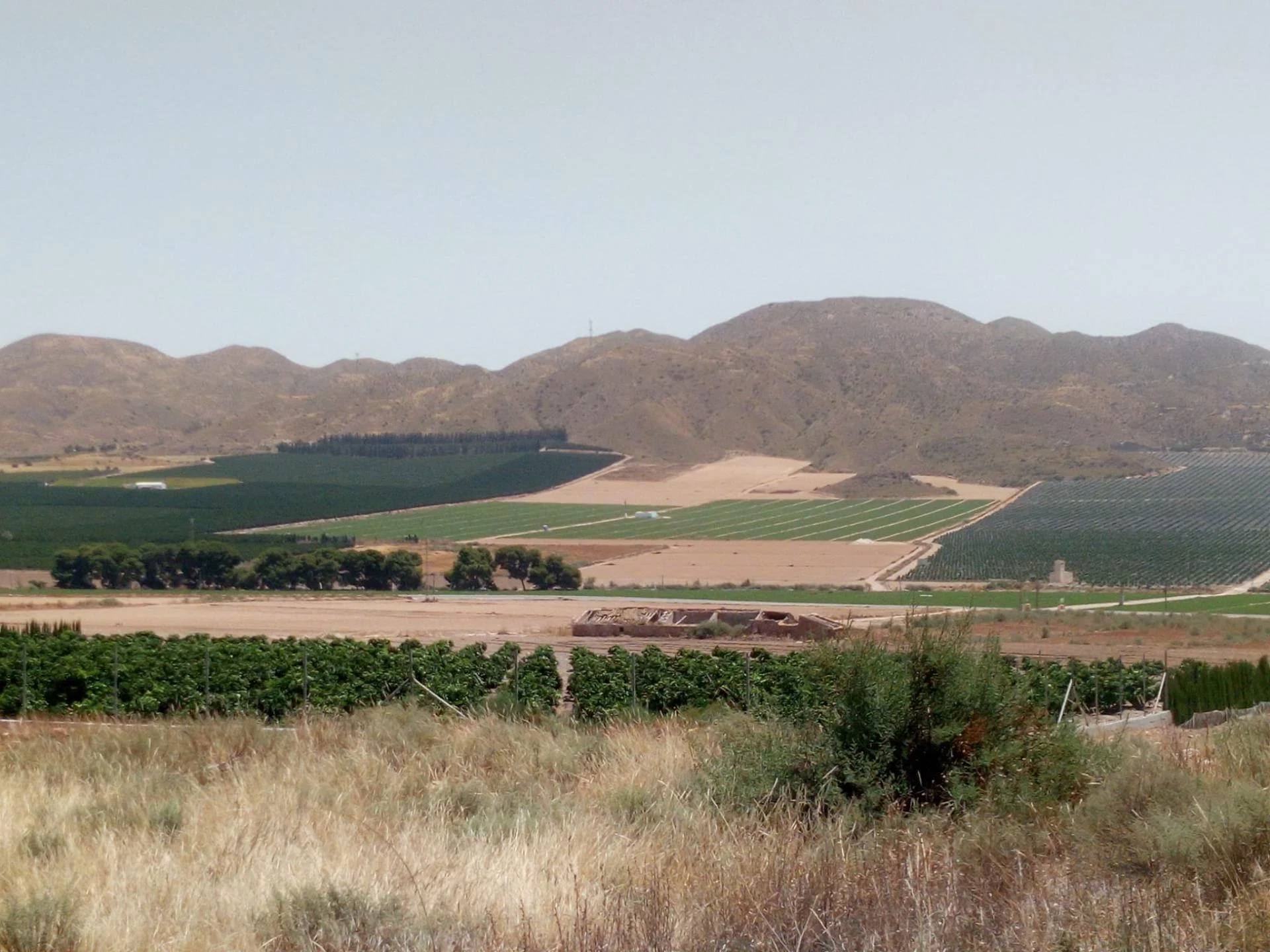 Terreno rural con construcción de 100 m²