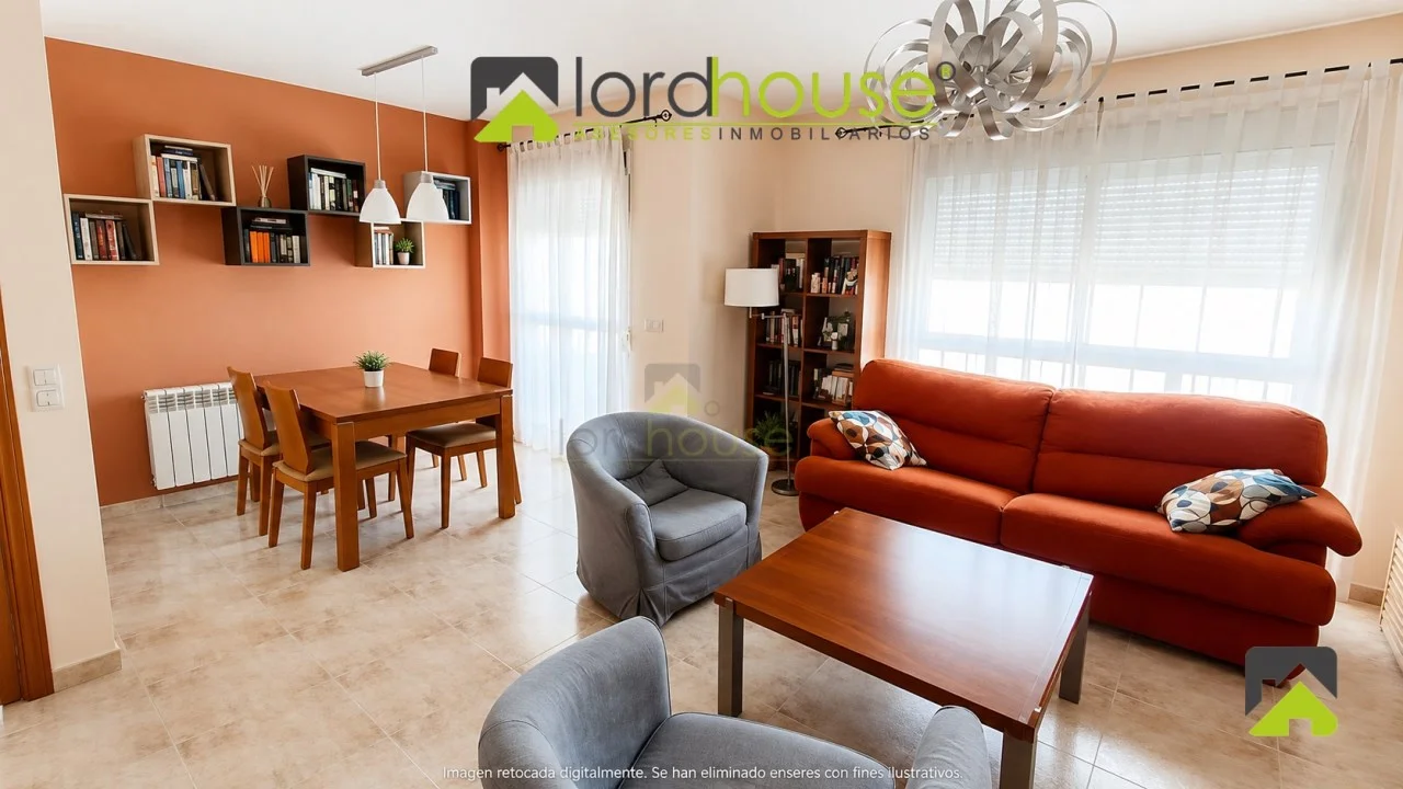 Piso de tres dormitorios en Lorca con garaje