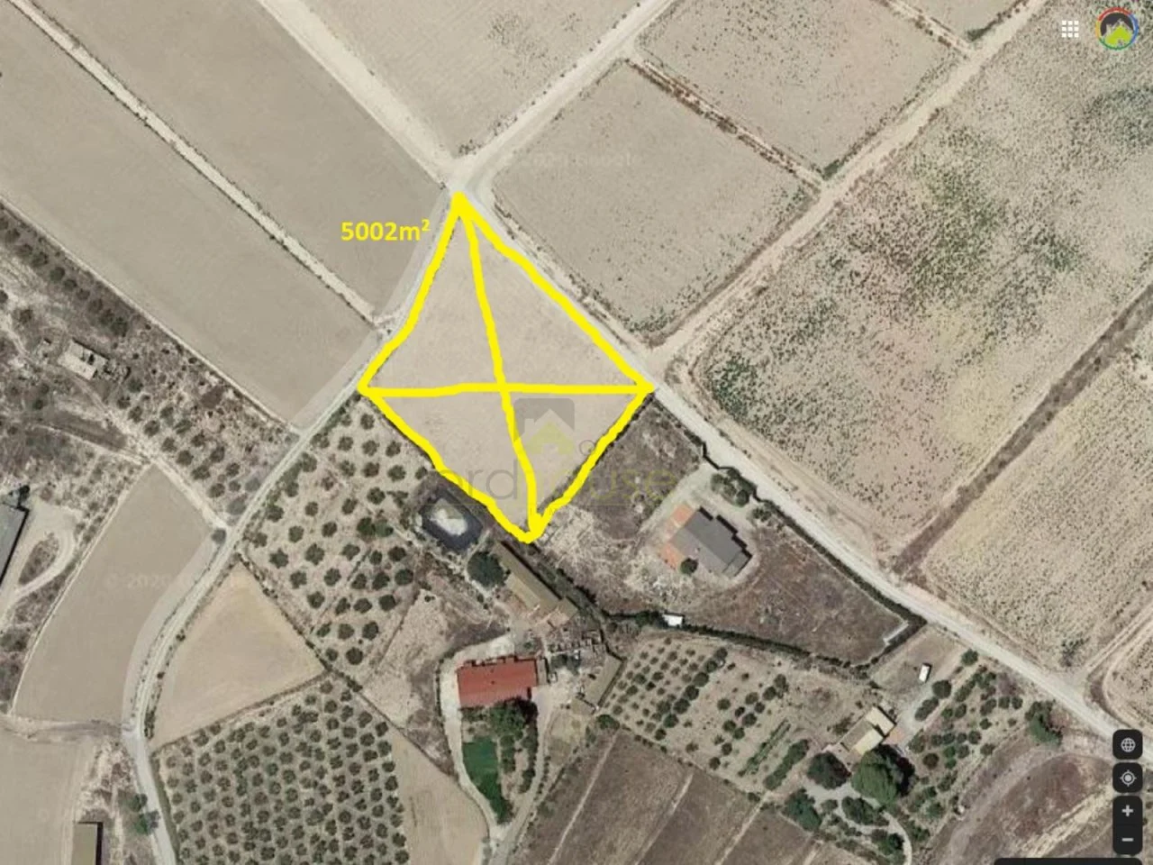 Parcela en Lorca con servicios y vistas