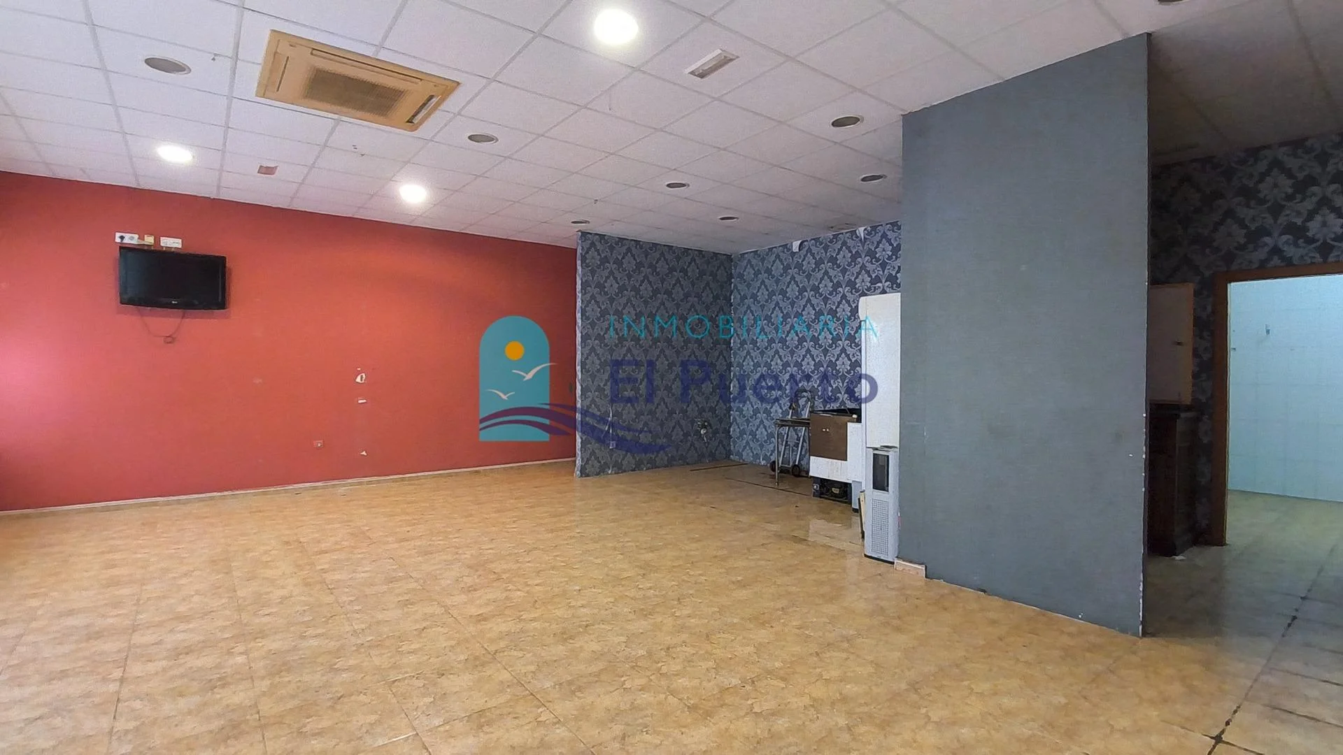 Local comercial cerca de la playa