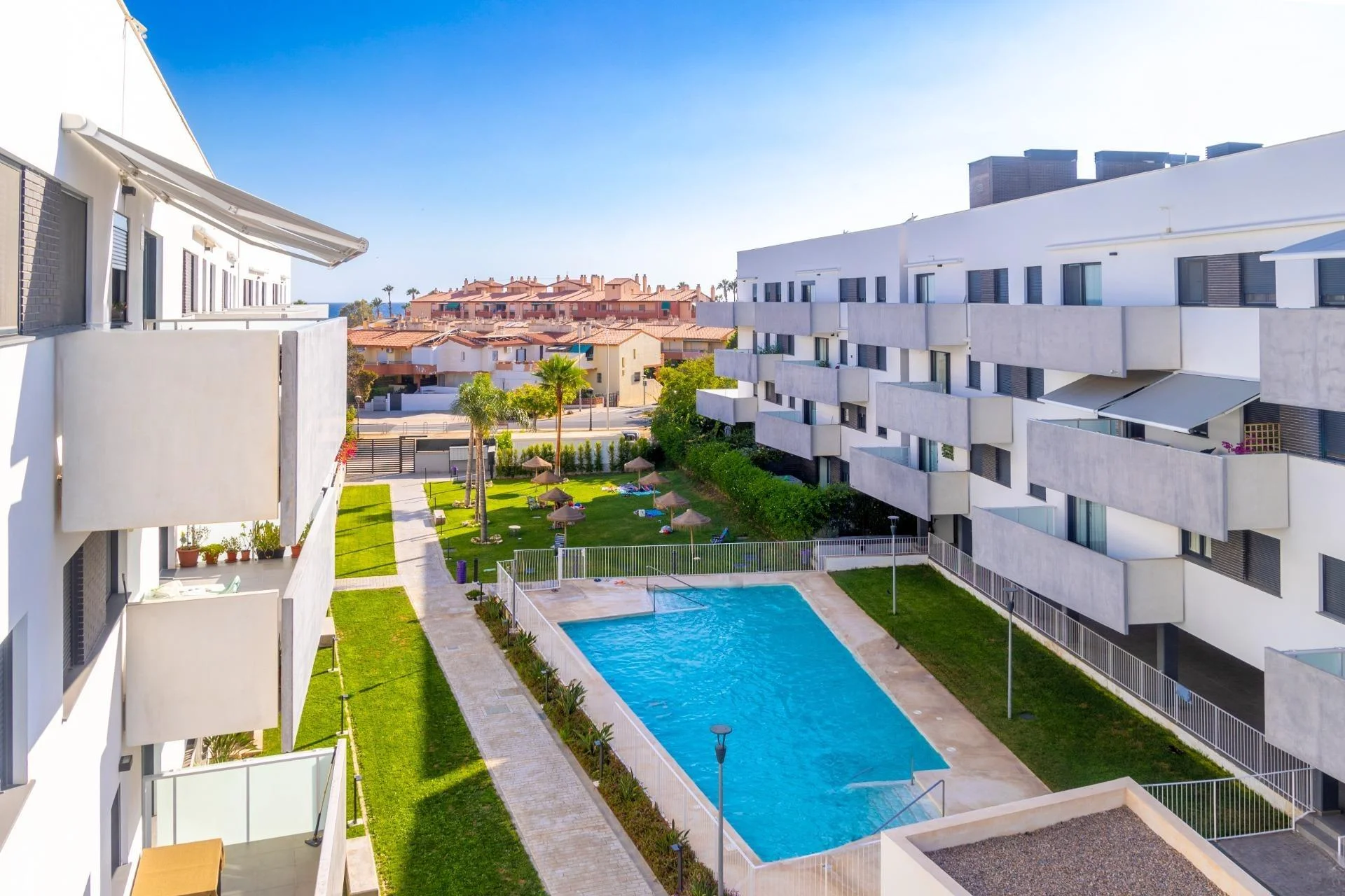 Ático premium en Salobreña, 94 m² y terraza