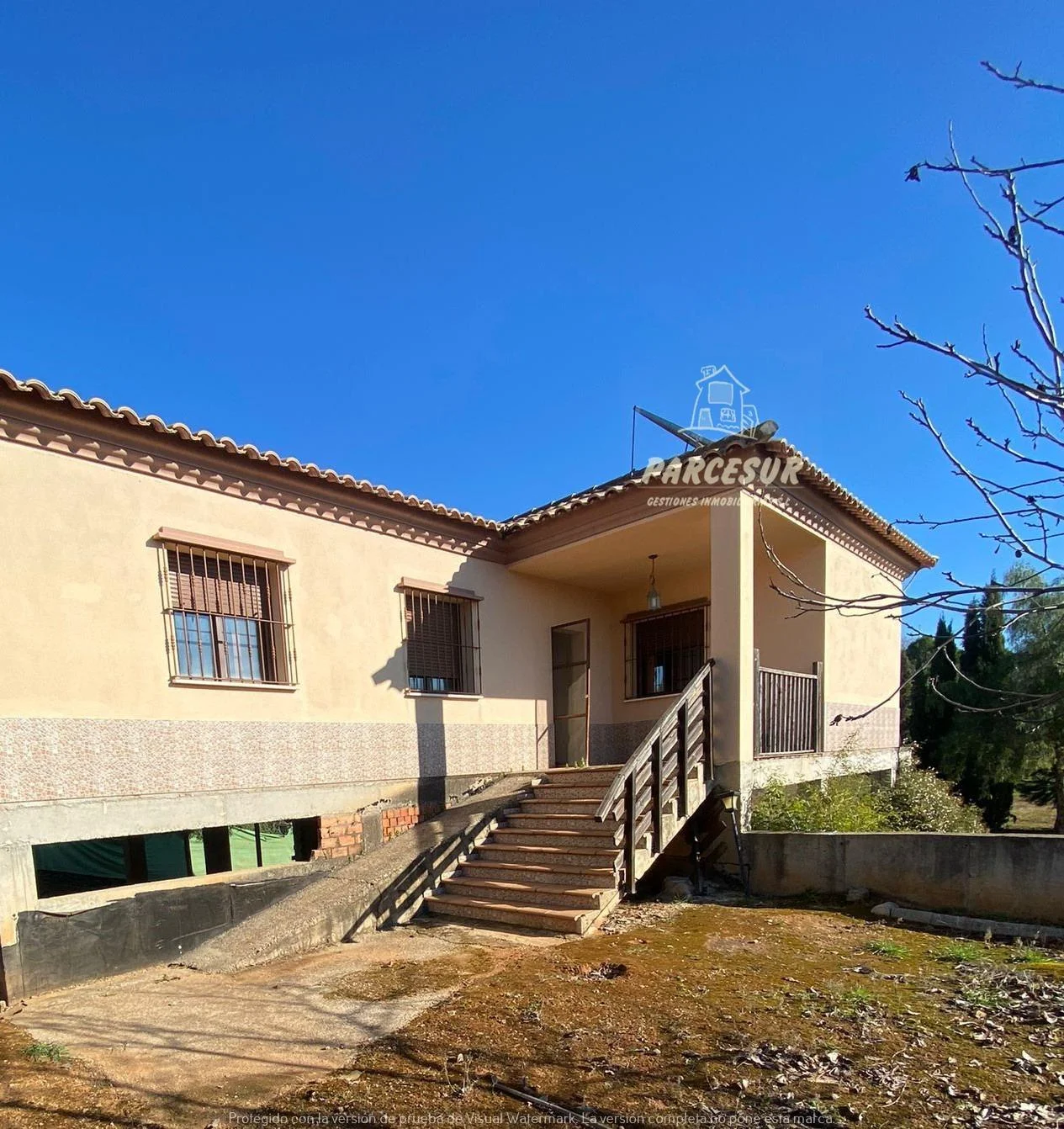 Casa de campo en parcela de 3.000 m²