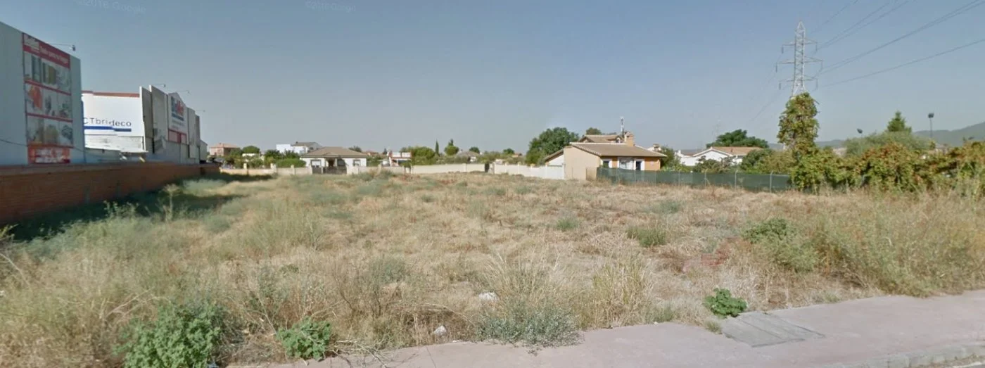 Parcela de 3.000 m² en El Higuerón