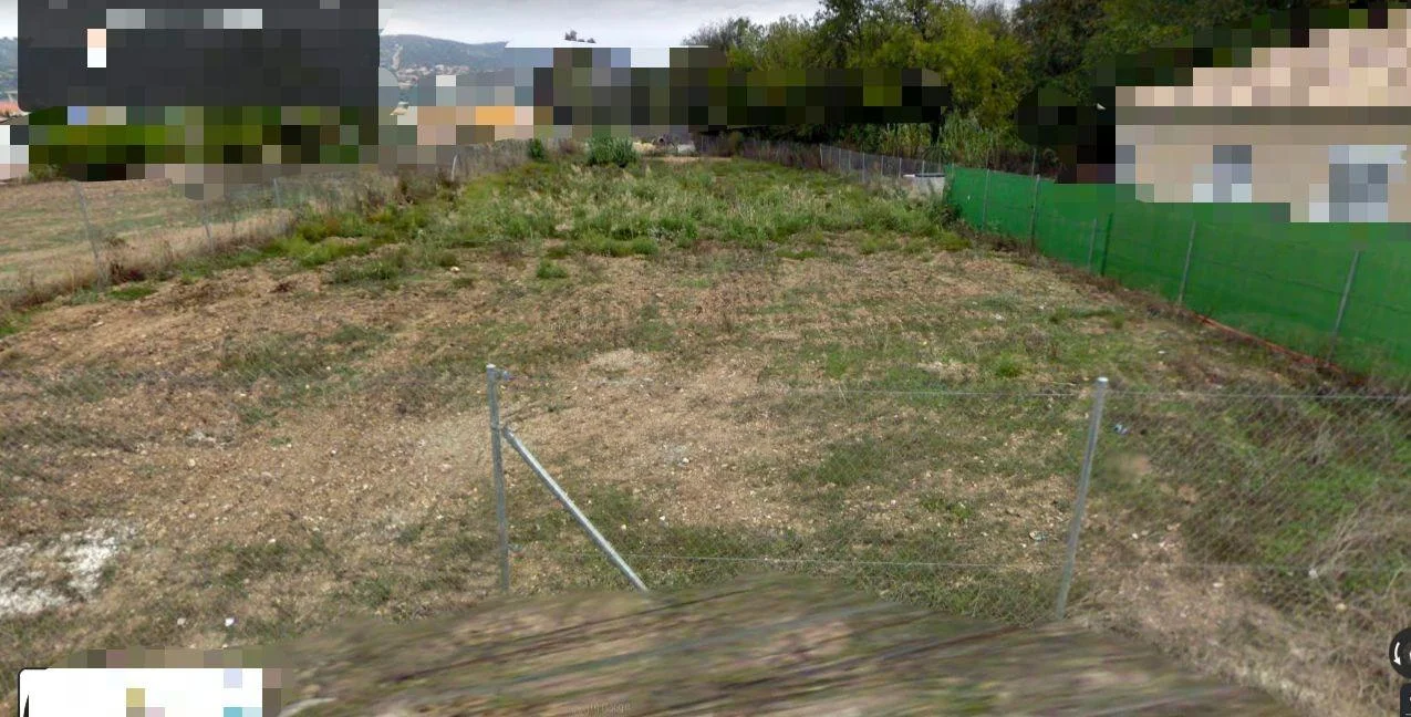 Fenced 1,500 m² plot in Córdoba