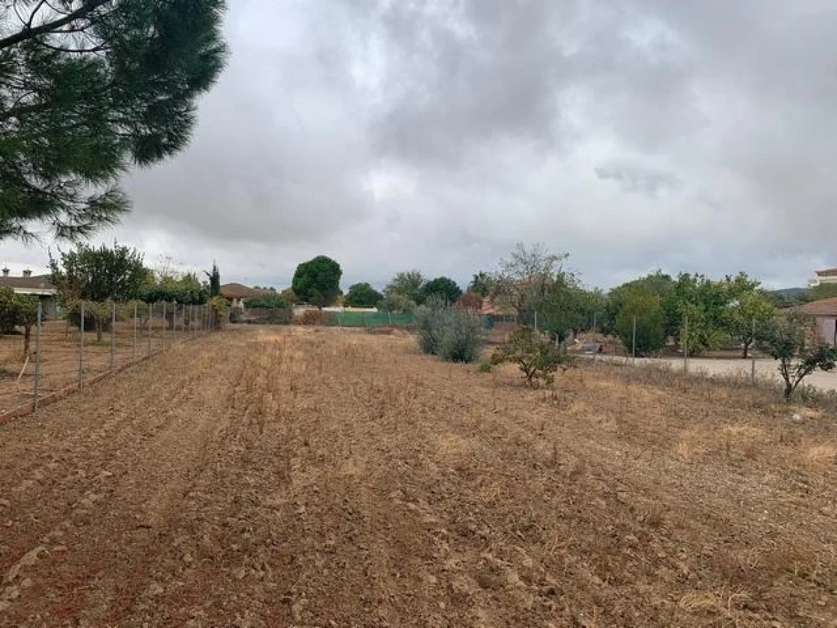 Gran parcela en La Gorgoja, Córdoba