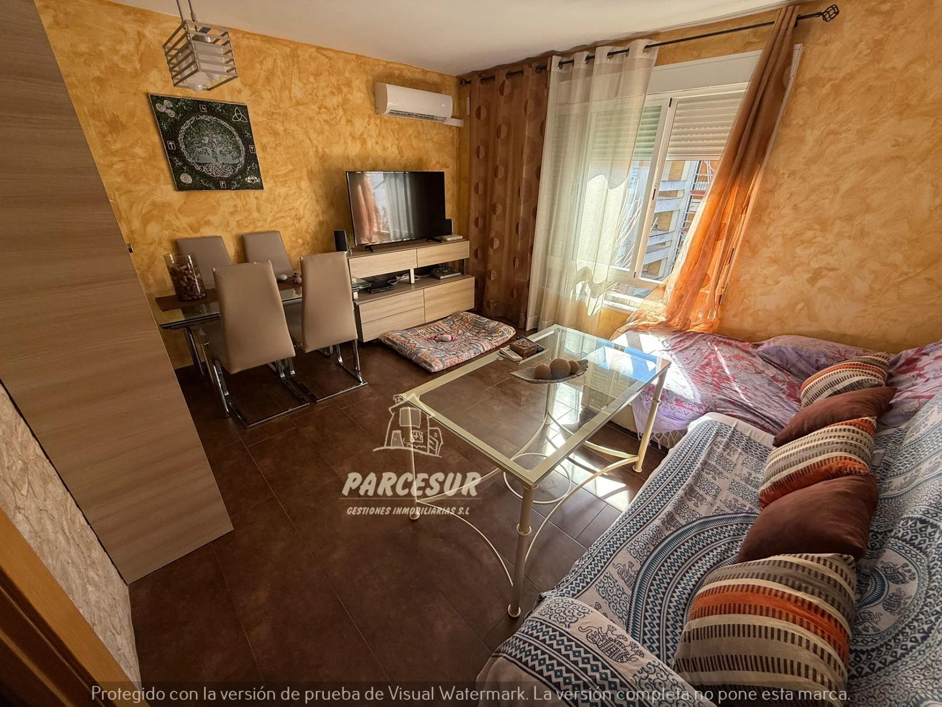 Move-in-ready Fuensanta flat, three bedrooms
