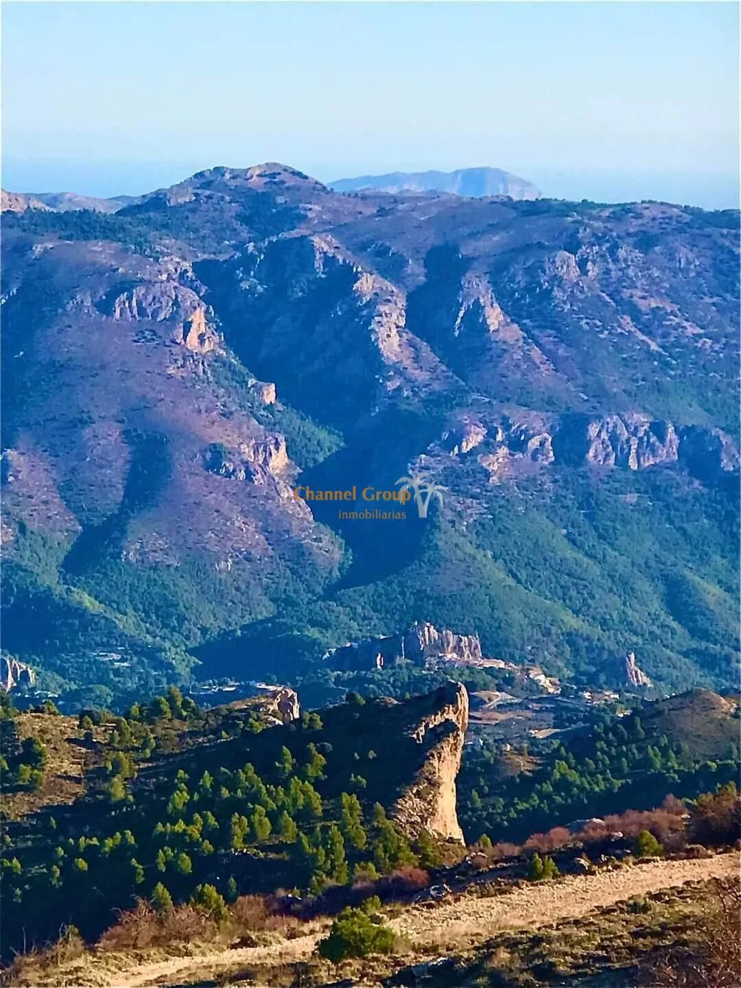 Finca agrícola con casa en Aitana