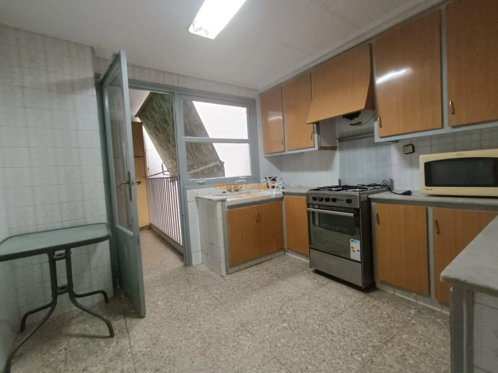 Piso céntrico en Elche, cuatro habitaciones