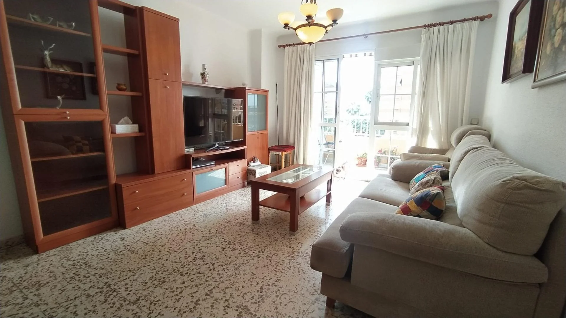 Avenida Europa flat, 3 bedrooms, parking